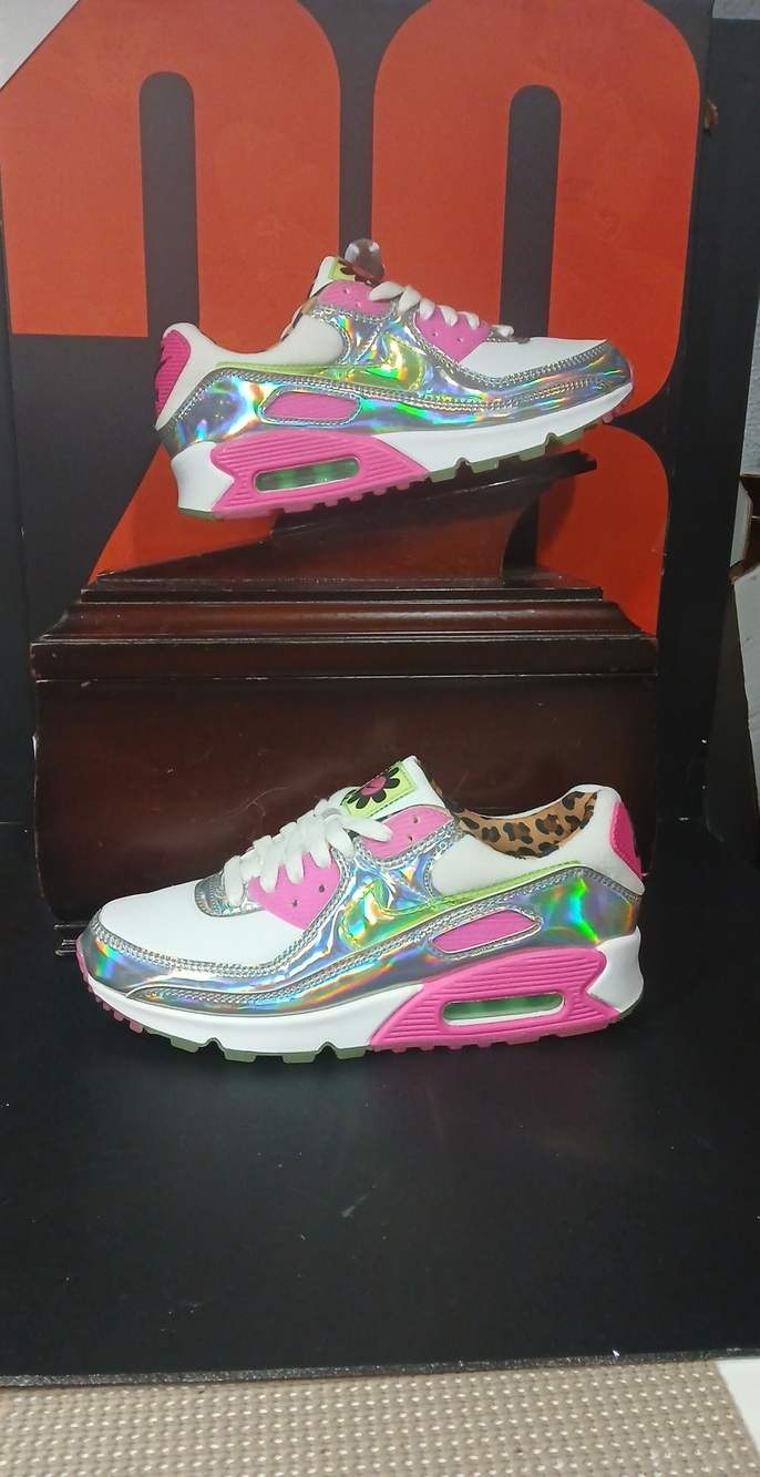 Nike Air Max '90 LX 'Daisy Leopard Iridescent' Womens Size-7 ,LIKE NEW!